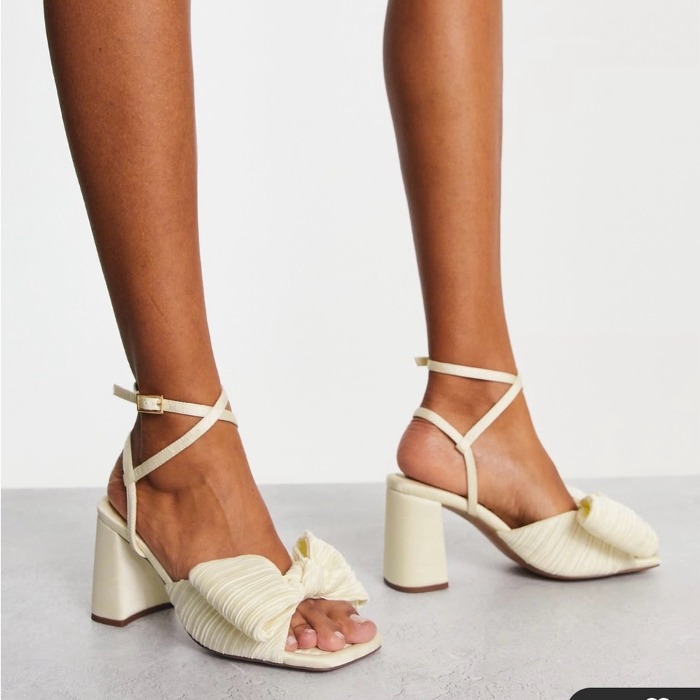ASOS Hitched bow detail mid block heel